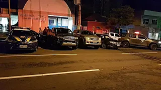 Abordagem da PRF desmantela quadrilha que levaria caminhonetes roubadas ao Paraguai
