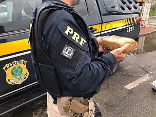 Douradense presa com 75 kg de cocaína