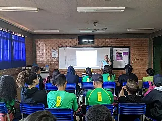 Projeto da Unigran conscientiza estudantes sobre os perigos das drogas