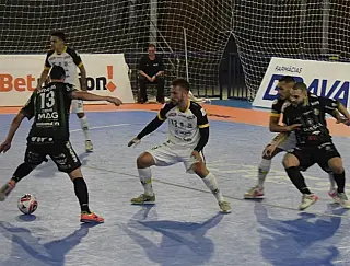 Juventude AG vence Marreco Futsal e segue na briga pelas oitavas da Liga Nacional