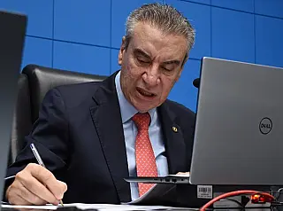 Projeto cria data como valorização do Sistema Comércio