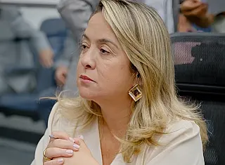 Lia cobra inclusão de Dourados em programa