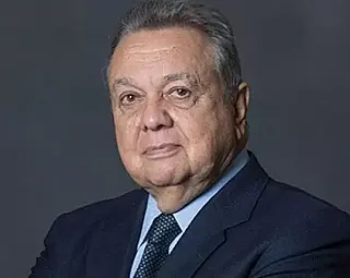 Ex-ministro fala em evento