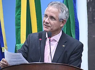 Audiência vai debater novas realidades e desafios da adoção