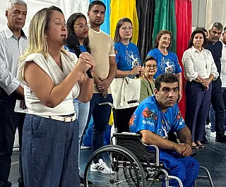 Lia Nogueira prestigia abertura das Olimpíadas das APAEs