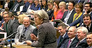 Brexit - Theresa May faz reunião de governo antes de ativação