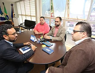 Alan Guedes recebe presidente do CRA-MS na Câmara de Dourados