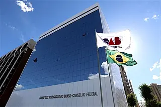 OAB aciona Supremo para que pedidos de impeachment contra Temer seja analisado
