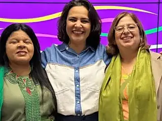 Gleice debate pauta das mulheres com ministras