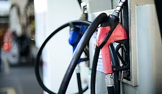 Governo baixa pauta da gasolina e mantém a do gás de cozinha congelada
