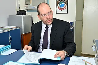 Negociação de adoção ilegal de bebê não envolveu dinheiro, policia continua investigando