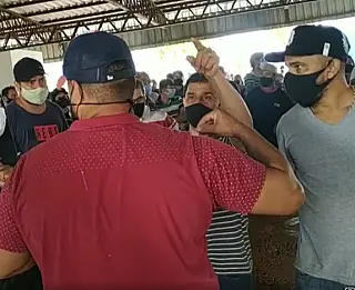 Juscelino Cabral questiona multas de trânsito em dia de manifestação do comércio