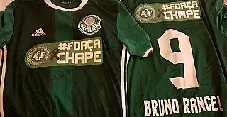 Alecsandro e Felipe Melo fazem leilão para ajudar a Chape