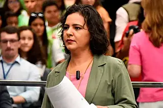 Gleice requer apuração de agressão a jornalista e denúncia de sequestro de indígenas