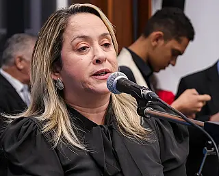 Lia pede transformação de escola desativada em Ceim