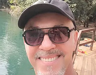 Dourados se despede do professor Chicão