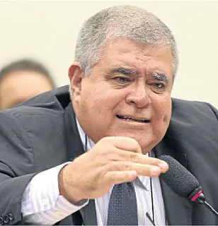 Marum acredita em movimento conspiratório para derrubar Temer