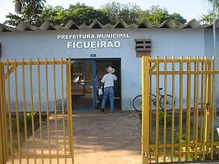 Incertezas políticas levam prefeitos a 'reinventar' administração
