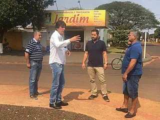 Vereador aponta necessidade de semáforo em cruzamento no Parque do Lago