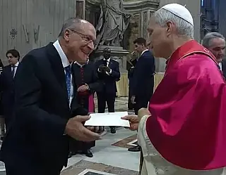 Alckmin convida o papa para a COP30 no Brasil