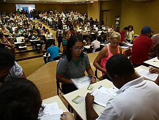 Moradores que deixaram de assinar contratos do Ildefonso terão nova data