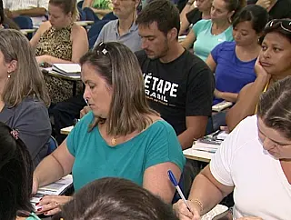 Concursos oferecem mais de mil vagas e salários de até R$ 17 mil a partir de segunda-feira