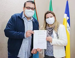 Daniela Hall deixa Câmara para ser secretária