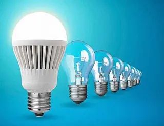 Caminhão da Energisa leva serviços para duas cidades