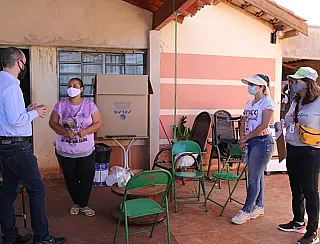 Agehab desenvolve projeto social em residenciais de Dourados