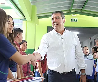 Riedel autoriza concurso com 2 mil vagas para professor