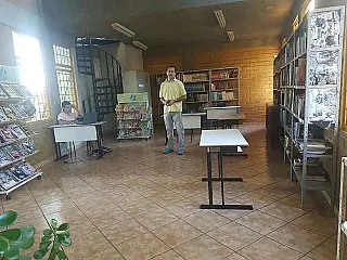 Cirilo alerta para situação deplorável da biblioteca Chester Bonfim