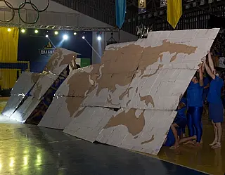 Espetáculo de cores marca compromisso com a sustentabilidade na Oligran