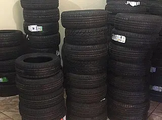 Receita doa 145 pneus, fruto de apreensões, para Prefeitura de Dourados