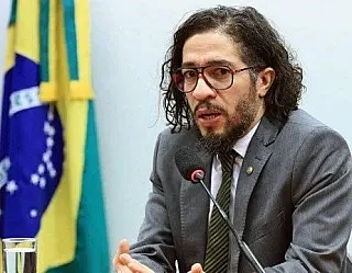 Jornalista diz que Jean Wyllys mandou matar Jair Bolsonaro