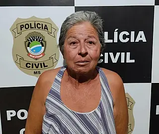 'Extremamente abalada', diz defesa de idosa que matou marido com veneno de rato