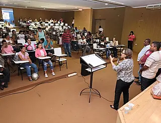 Moradores da Comunidade Vitória agradecem empenho da Prefeitura por habitação