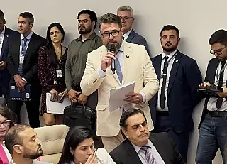 Pollon diz que anistia geral é o mínimo para reparar 'aberrações'