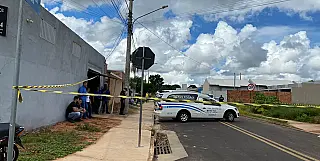 Trabalhador morre ao ser esmagado por mais de 300 kg de madeira