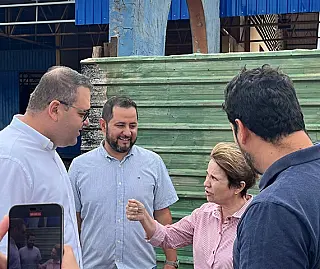 Tereza manda Alan preparar fichas para 'encorpar' PP 