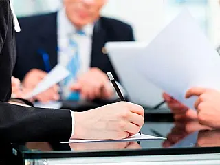 Pós-graduação garante melhores índices de salário e empregabilidade