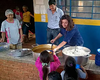 Délia visita Missão e discute novas parcerias de trabalho com hospital