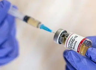 Estado estoca seringas e agulhas e diz que pode distribuir vacina em 48 horas