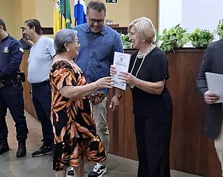 Agehab entrega mais 170 escrituras em Dourados