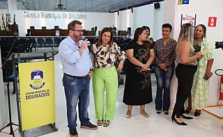 Servidoras têm café da manhã em comemoração ao Dia das Mães