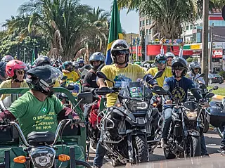 Bolsonaro é esperado para motociata quinta-feira