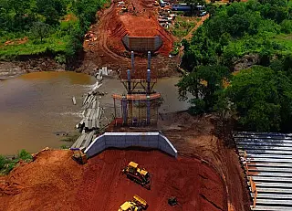 Governo quer ressarcir dinheiro de pontes que caíram no Estado