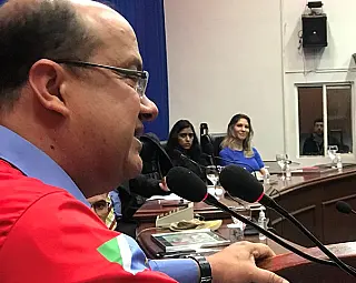Primeira turma do projeto 'Bombeiros do Amanhã'
