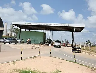 Criança é estuprada por detento durante visita a irmão em presídio