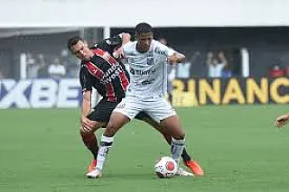 Santos encara Botafogo-SP precisando vencer