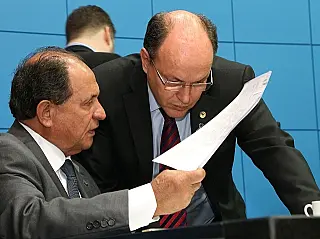 Zé Teixeira propõe isenção em concursos para quem trabalhar de mesários